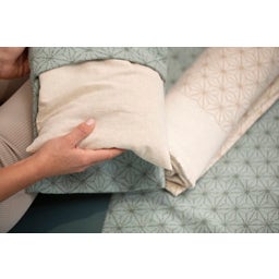 NOVA Cushion with Spelt Filling - Namaste - Light Green