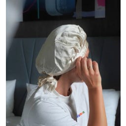 lotta curls Silk Bonnet - Champagne