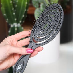 lotta curls Hairbrush - 1 Pc